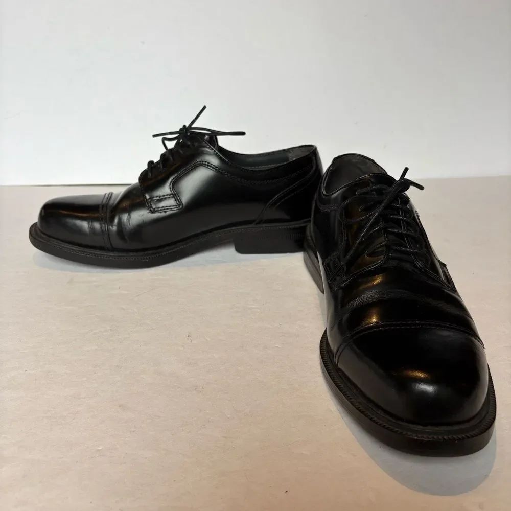 Thom McAn Classic Black Leather Men's Cap Toe Oxford Dress Shoes Size 9